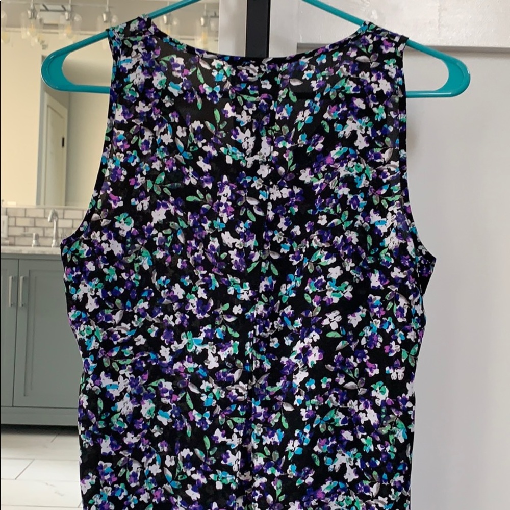 Express Tank Top - Picture 5 of 8